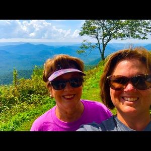 Meet your Posher, Donna